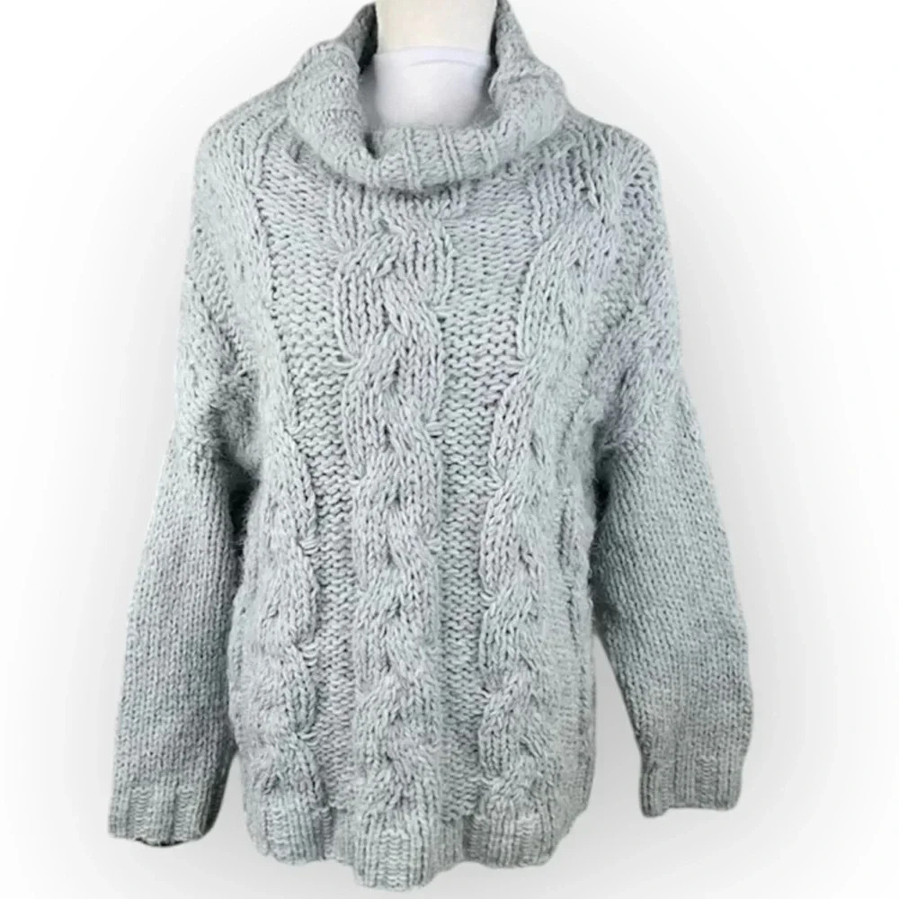Dance & Marvel Chunky Cable Knit Chenille Turtleneck Sweater Size M/L